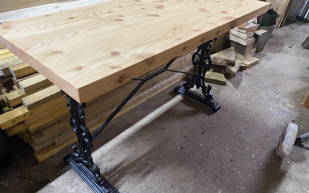  Dining Larch Table: Elegance and Affordability