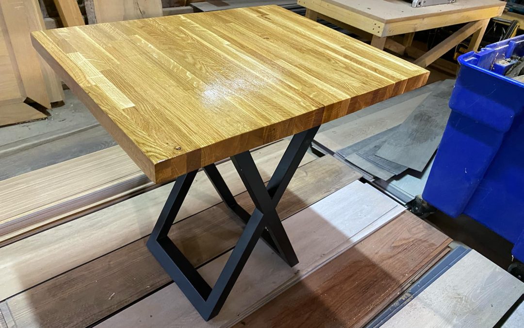 Transform Your Hallway with a Beautiful Bespoke Pine Table